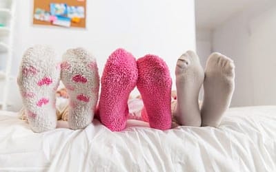 Dormir en chaussettes : bonne ou mauvaise idée ?