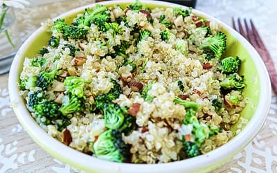Taboulé de quinoa aux brocolis crus et éclats d’amandes
